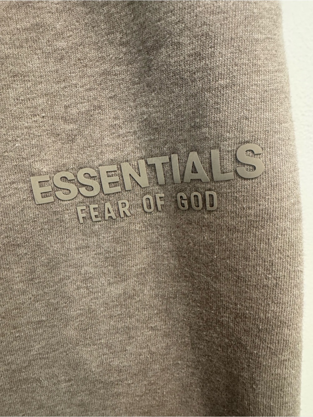 Fear of God Essentials Jogger Sweatpants size medium - Picture 3 of 10